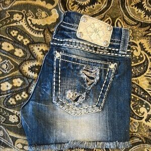 Miss Me Tag size 29 Dark Blue Denim Shorts with  peekaboo pockets
